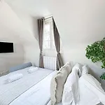 Saint-Germain-des-Prés dreamy duplex