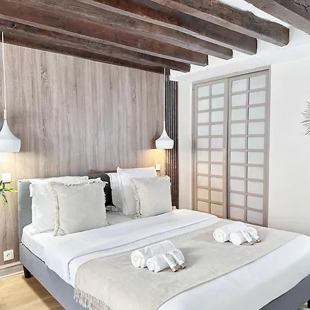 Saint-germain-des-prés Dreamy Duplex Appartamento Parigi